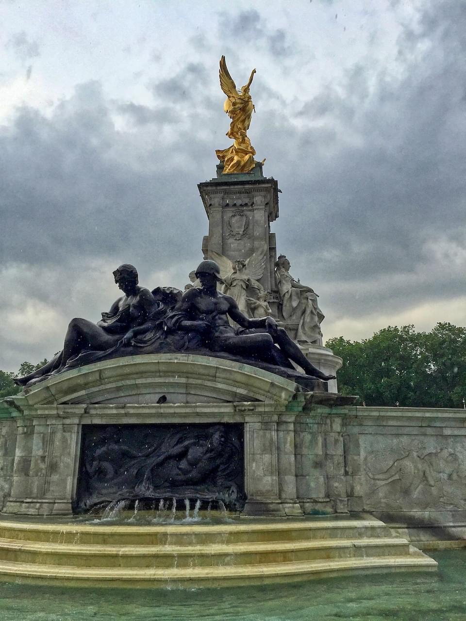 Art and Science Depiction on Victoria Memorial